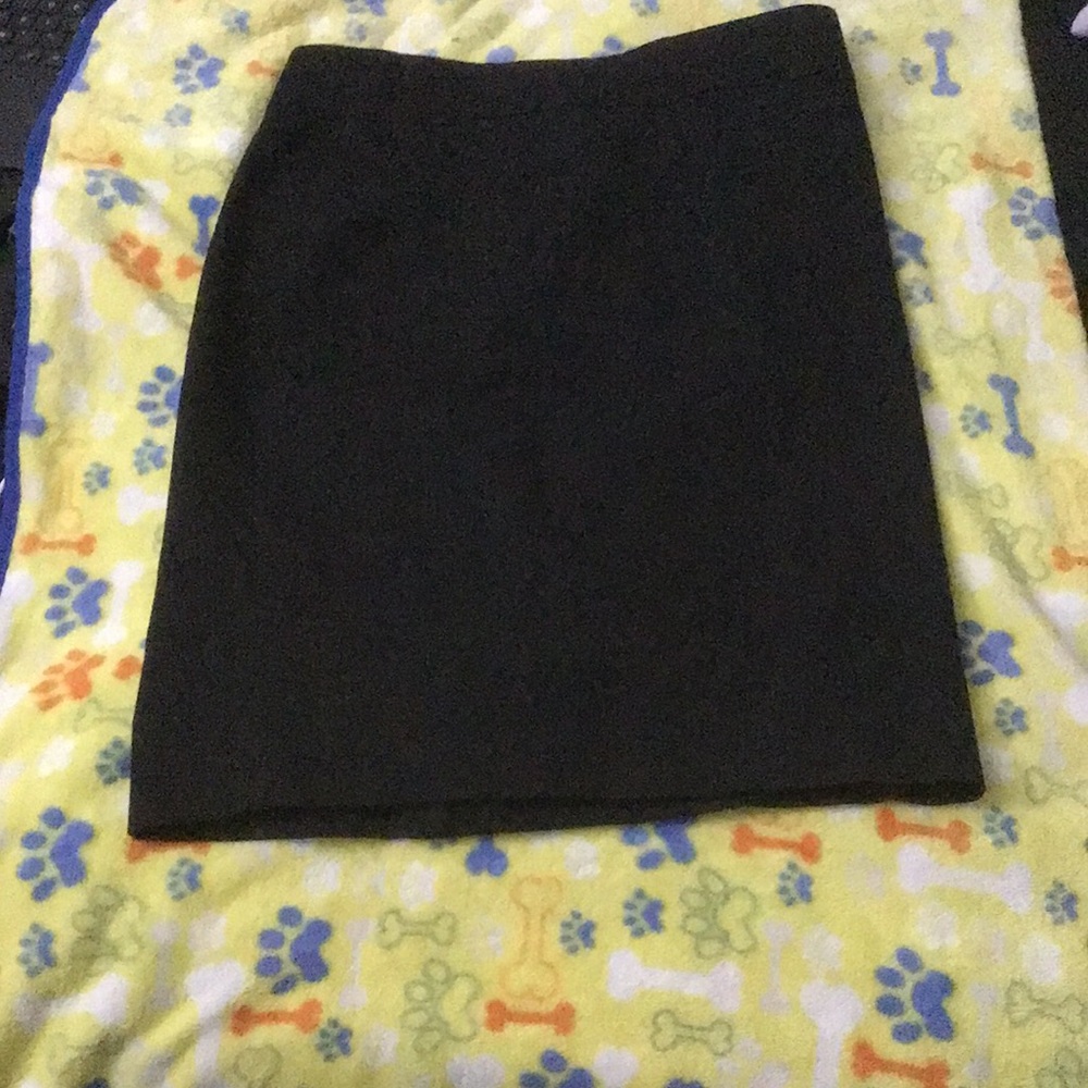 Black  skirt
